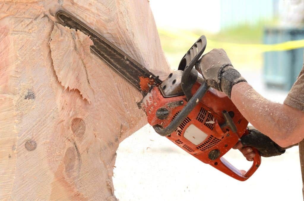 Chainsaw Wood Carving For Beginners