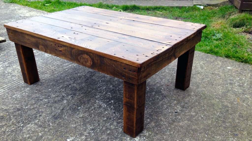 Classic Pallet Coffee Table