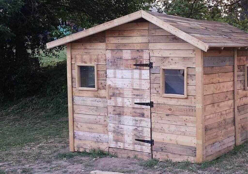 Tiny Pallet Shed House