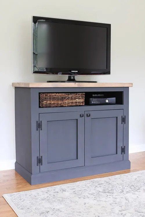 DIY Rustic TV Stand
