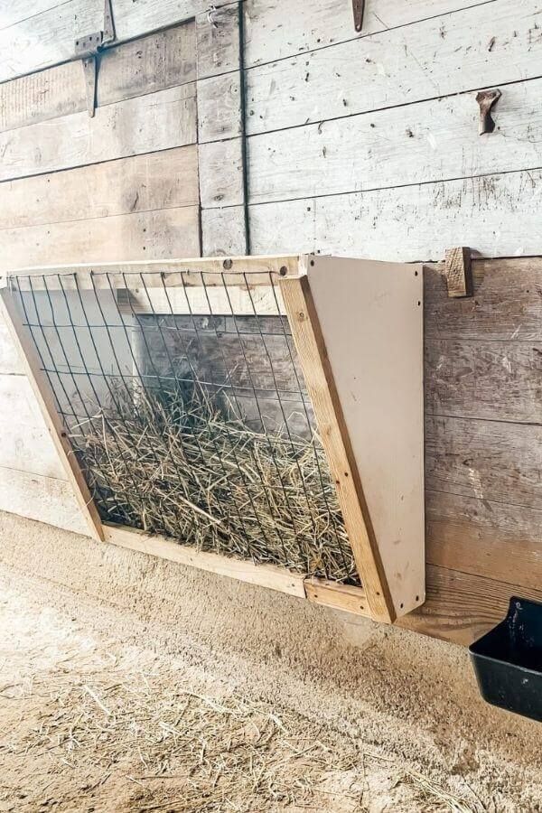 Small-Sized Wall-Mounted Hay Feeder
