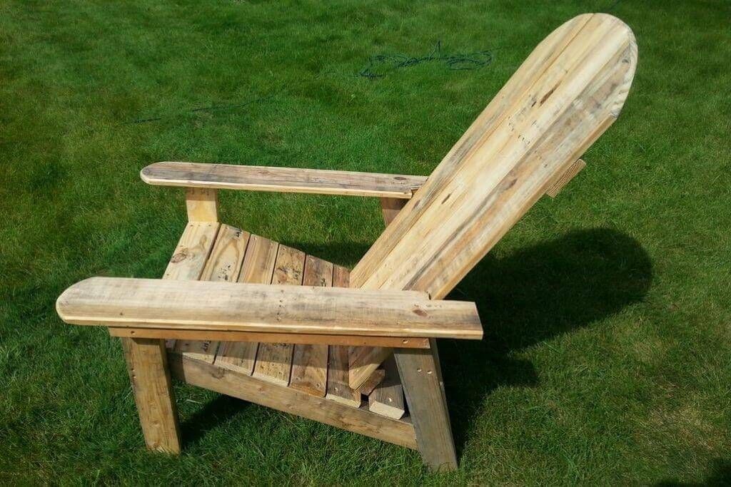 Adirondack Style Chair (Pallet Wood)
