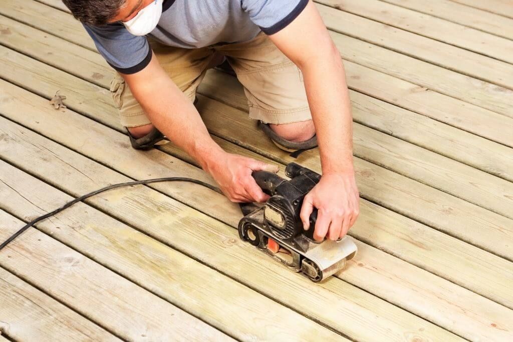 6 Best Sanders For Deck Refinishing 2021 - Reviews & Ultimate Buying Guide