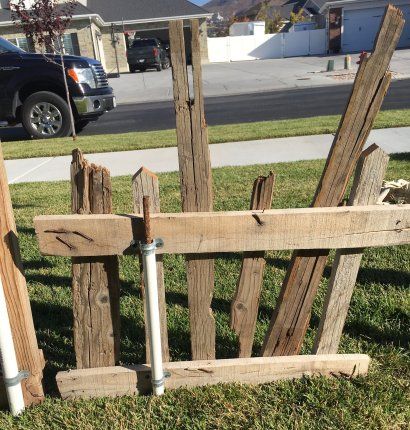 How To Make A Wood Pallet Halloween Fence