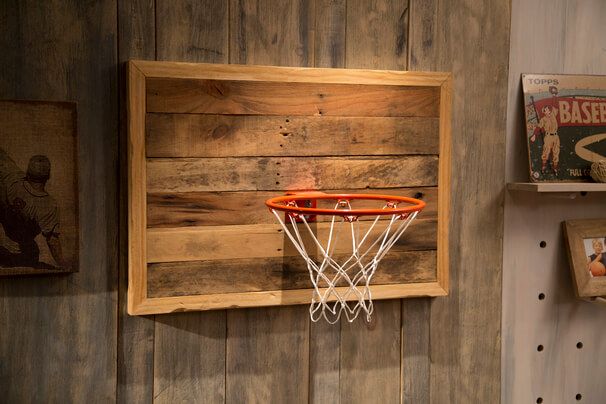 Reclaimed Pallet Wood Basketball Hoop
