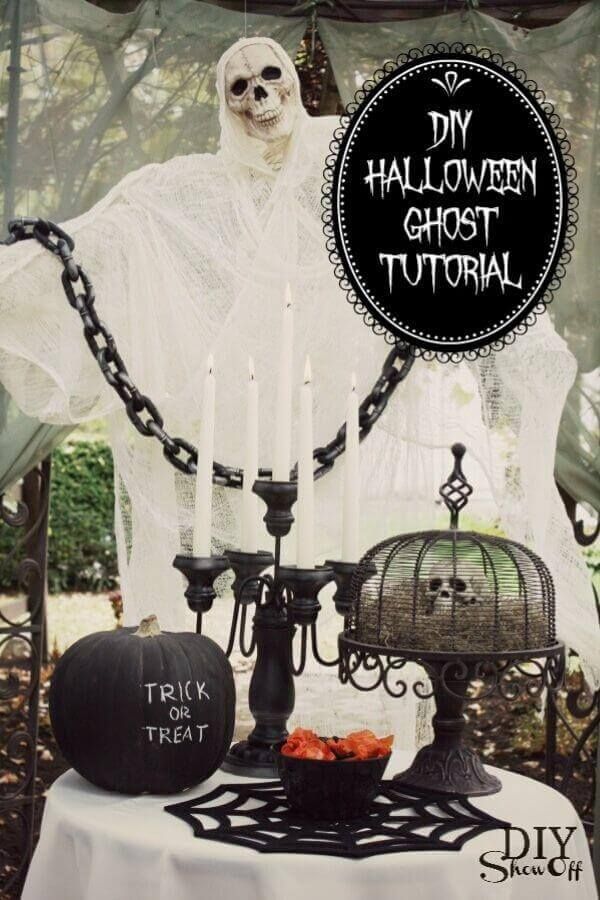 Chicken Wire Cheesecloth Halloween Ghost Host