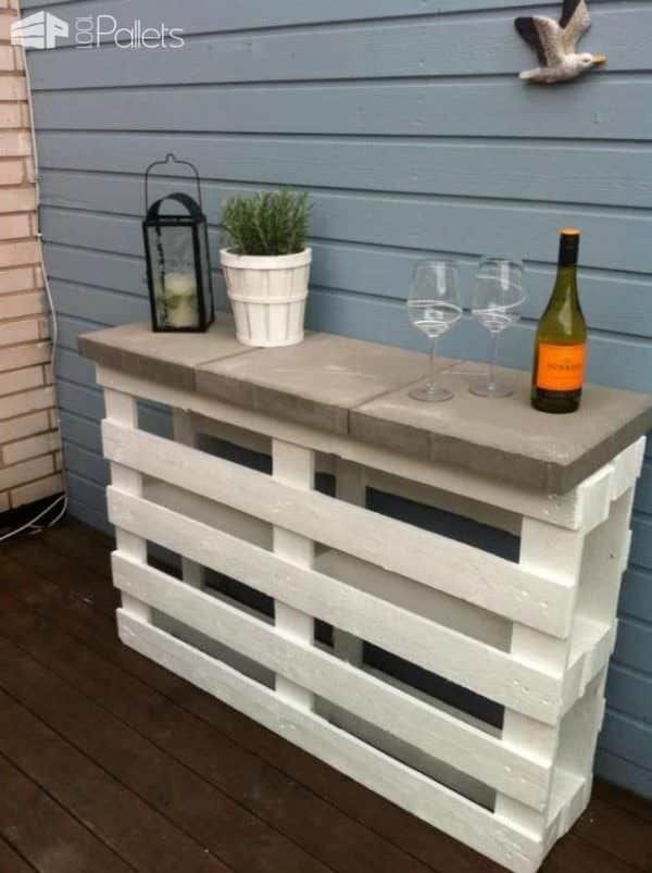 Easy Pallet Outdoor Bar